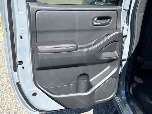 New 2026 Nissan Frontier Pro-X w/ Tow Package RWD image 18