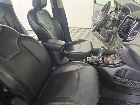 Used 2019 Jeep Compass Limited AWD/4WD image 35