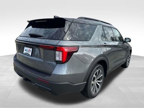 New 2026 Ford Explorer ST-Line w/ Premium Package image 9