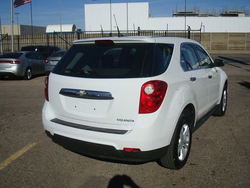 Used 2012 Chevrolet Equinox LS image 5