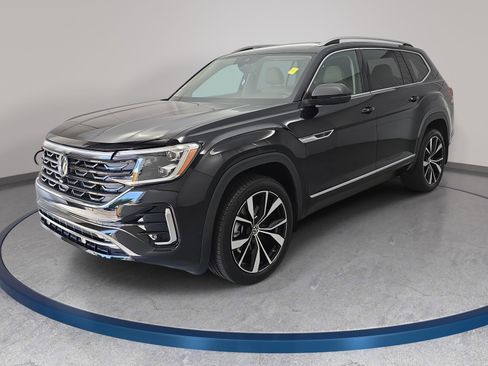 Used 2024 Volkswagen Atlas SEL Premium R-Line AWD/4WD image 1