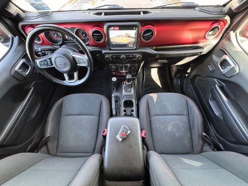 Used 2021 Jeep Wrangler Rubicon AWD/4WD image 2