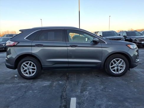 Used 2022 Ford Edge SEL w/ Convenience Package image 27