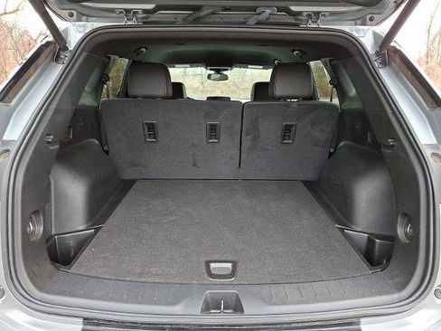 Used 2023 Chevrolet Blazer RS image 28