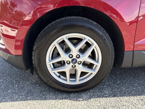 Used 2022 Ford Edge SEL w/ Convenience Package image 10