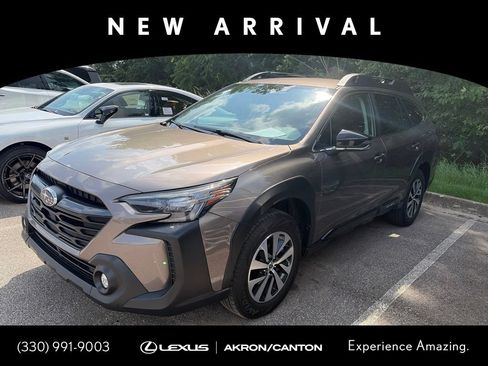 Used 2024 Subaru Outback Premium AWD/4WD image 1