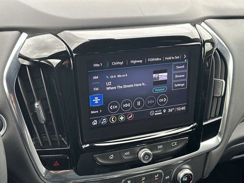New 2023 Chevrolet Traverse LT FWD image 29