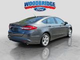 Used 2018 Ford Fusion SE w/ Fusion SE Technology Package image 4