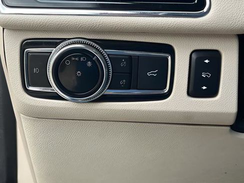 Used 2021 Lincoln Navigator L Reserve w/ Luxury Package AWD/4WD image 24