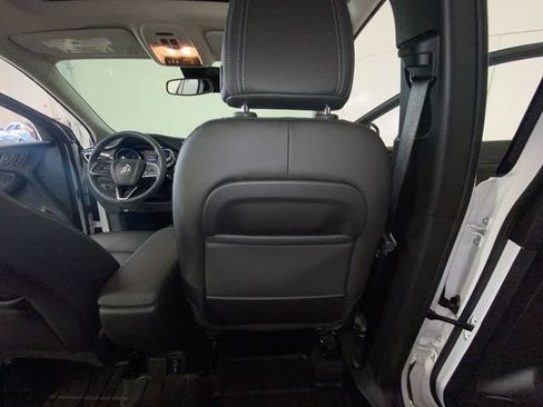 Used 2023 Buick Encore GX Essence w/ Experience Buick Package AWD/4WD image 37