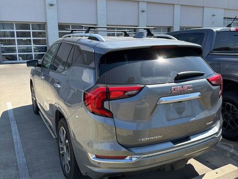 Used 2020 GMC Terrain Denali w/ Denali Premium Package image 5