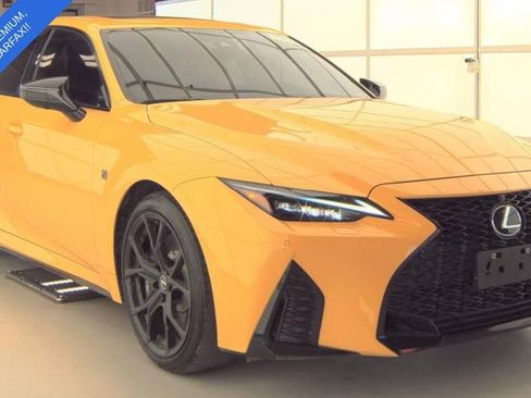 Used 2025 Lexus IS 500 RWD image 3