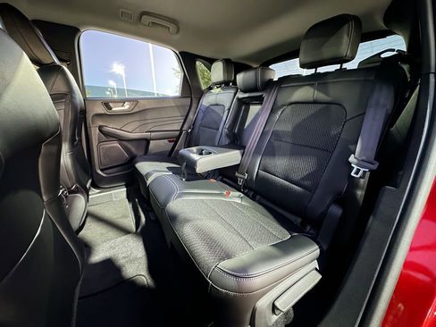 New 2026 Ford Escape SE image 53