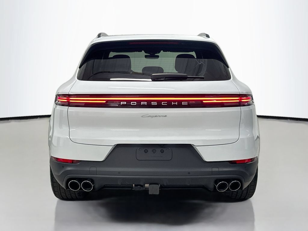 Certified 2025 Porsche Cayenne AWD/4WD image 10