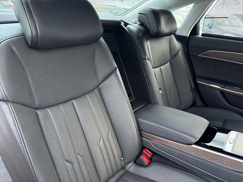 Used 2021 Audi A8 L 3.0T w/ Executive Plus Package image 24