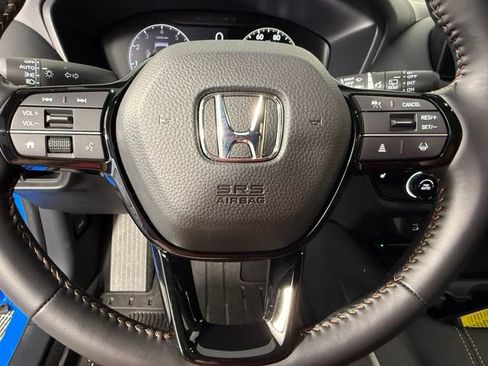 Used 2026 Honda HR-V Sport image 18
