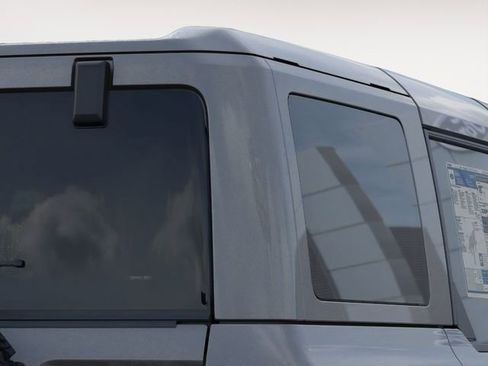 New 2025 Ford Bronco Badlands image 25