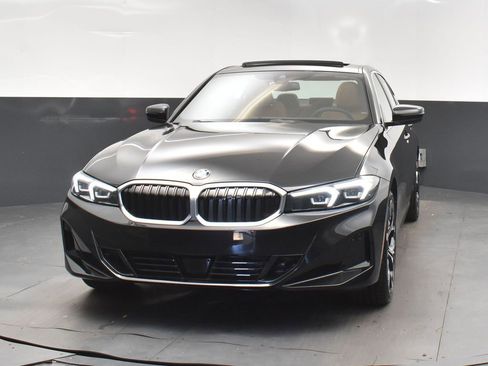 New 2026 BMW 330i Sedan w/ Convenience Package image 10