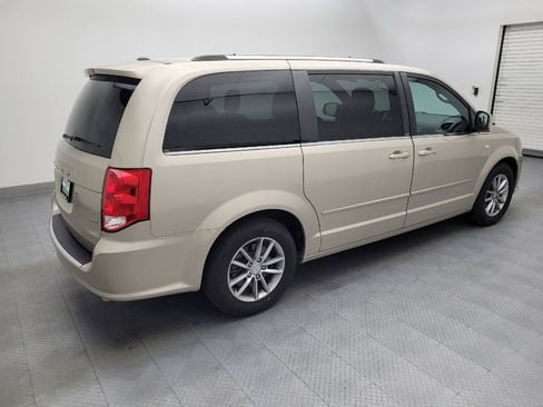 Used 2014 Dodge Grand Caravan SXT FWD image 10