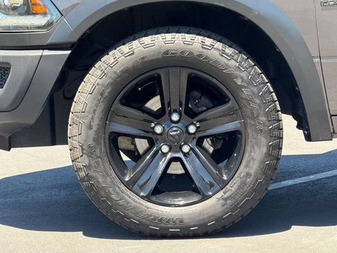 Used 2024 RAM 1500 Warlock RWD image 13