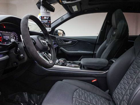 New 2026 Audi RS Q8 performance image 28