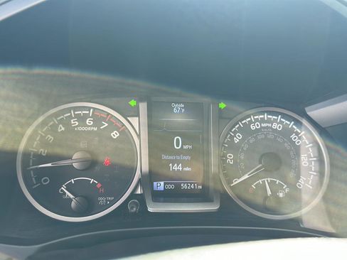 Used 2022 Toyota Tacoma SR5 w/ Black Out Package (TMS) AWD/4WD image 13