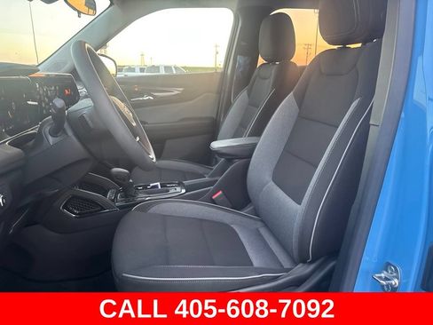 Used 2024 Chevrolet TrailBlazer LT w/ Driver Confidence Package AWD/4WD image 8