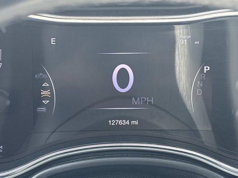 Used 2020 Jeep Grand Cherokee Altitude image 24