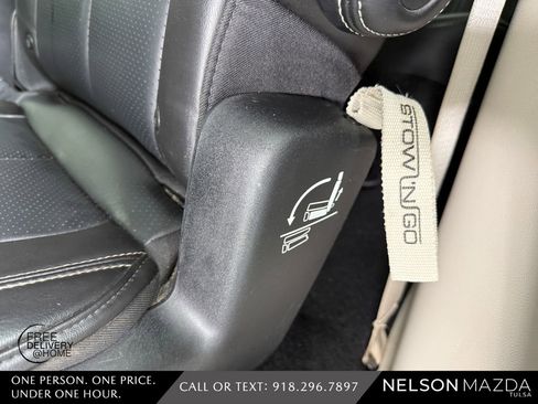 Used 2021 Chrysler Voyager Lxi FWD image 33