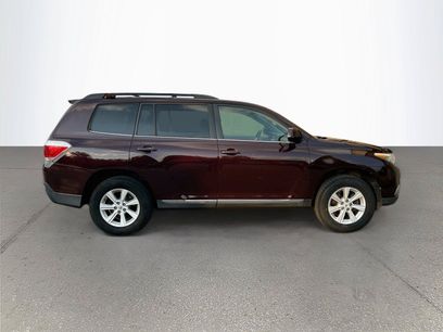 Used 2011 Toyota Highlander 4WD w/ Tech Pkg