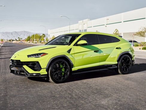 Used 2024 Lamborghini Urus Performante AWD/4WD image 5
