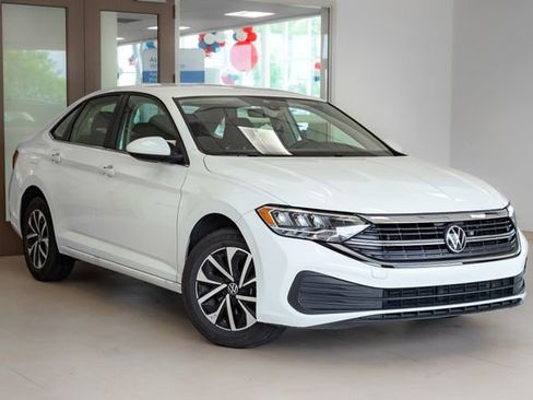 Used 2024 Volkswagen Jetta S FWD image 6