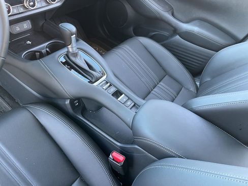 Certified 2026 Honda HR-V EX-L image 18