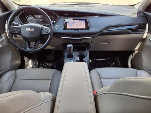 Used 2019 Cadillac XT4 Premium Luxury w/ Driver Awareness Package FWD image 15