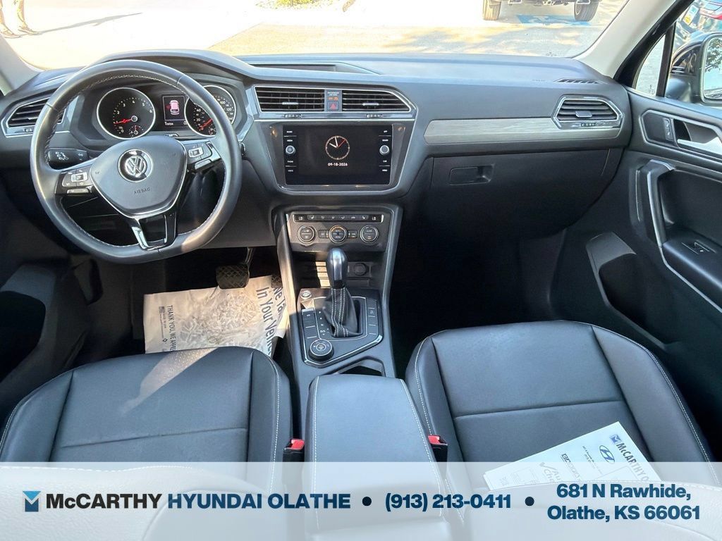 Used 2021 Volkswagen Tiguan SE AWD/4WD image 3
