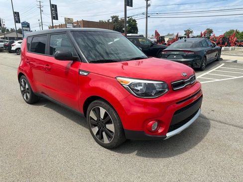 Used 2017 Kia Soul + w/ Designer's Package FWD image 1