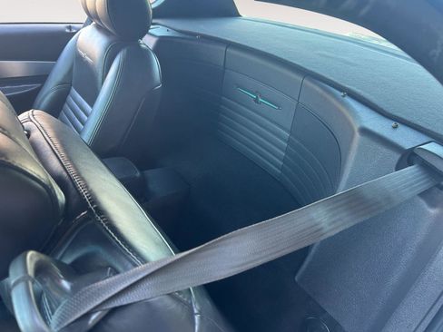 Used 2002 Ford Thunderbird RWD image 13