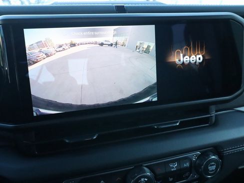 New 2026 Jeep Wrangler Unlimited Rubicon image 6