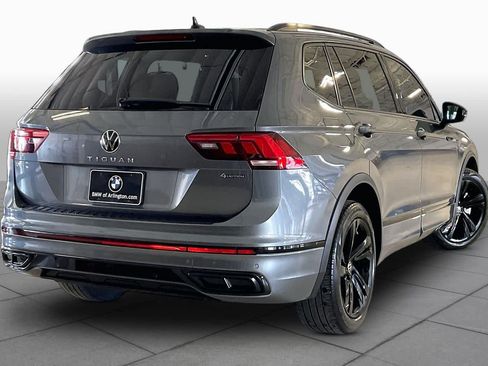 Used 2023 Volkswagen Tiguan SE R-Line AWD/4WD image 12