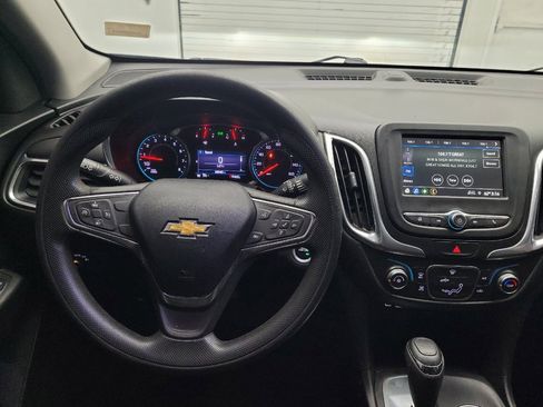 Used 2019 Chevrolet Equinox LT FWD image 22