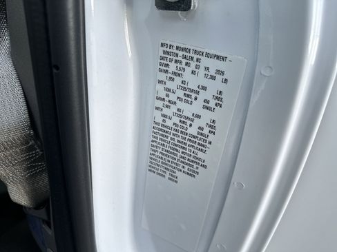 New 2026 GMC Savana 3500 1WT w/ Driver Convenience Package image 30