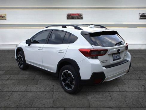 Used 2021 Subaru Crosstrek 2.0i Premium w/ Moonroof Package AWD/4WD image 5