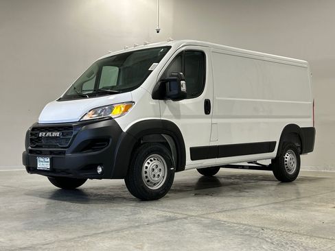 New 2026 RAM ProMaster 1500 w/ Convenience Group image 2