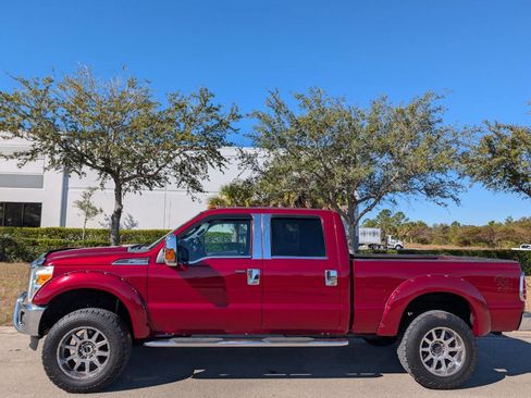 Used 2016 Ford F250 Lariat w/ Lariat Interior Package image 9