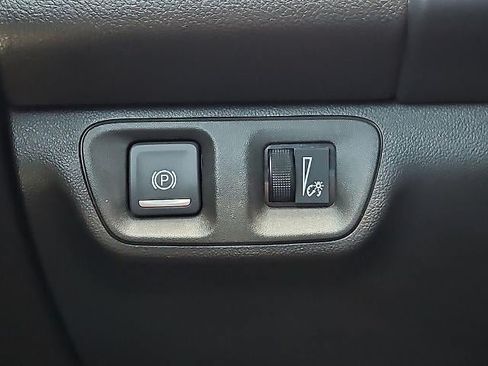 Used 2021 GMC Acadia SLT w/ Elevation Edition FWD image 23