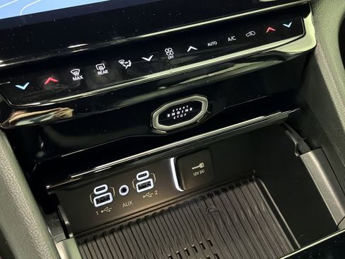 New 2026 Jeep Grand Cherokee Altitude AWD/4WD image 21
