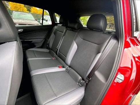 Certified 2023 Volkswagen ID.4 Pro S image 19