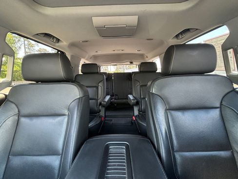 Used 2019 Chevrolet Tahoe Premier AWD/4WD image 30