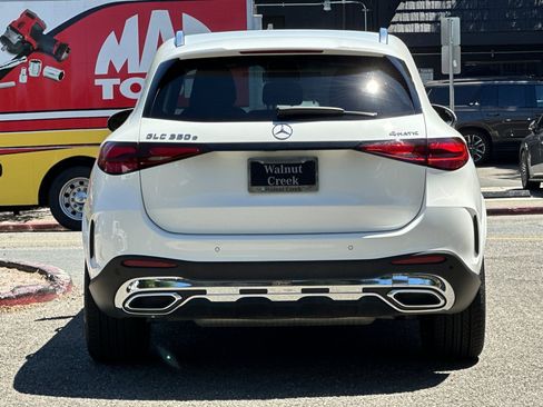 Certified 2025 Mercedes-Benz GLC 350e 4MATIC image 10