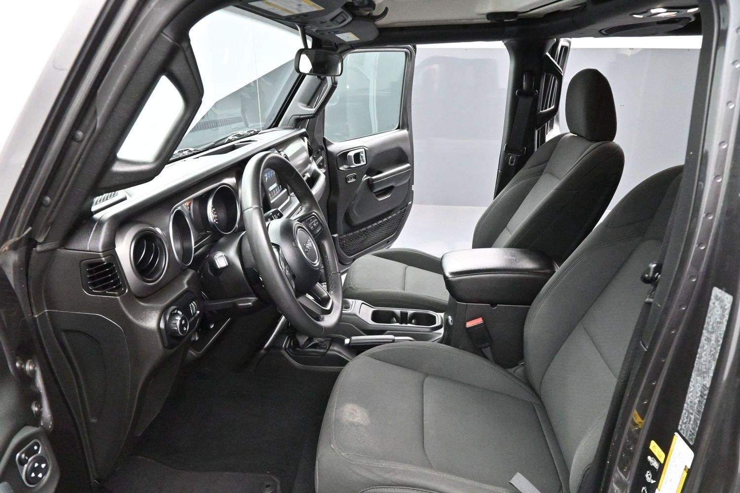 Used 2023 Jeep Gladiator Sport AWD/4WD image 12
